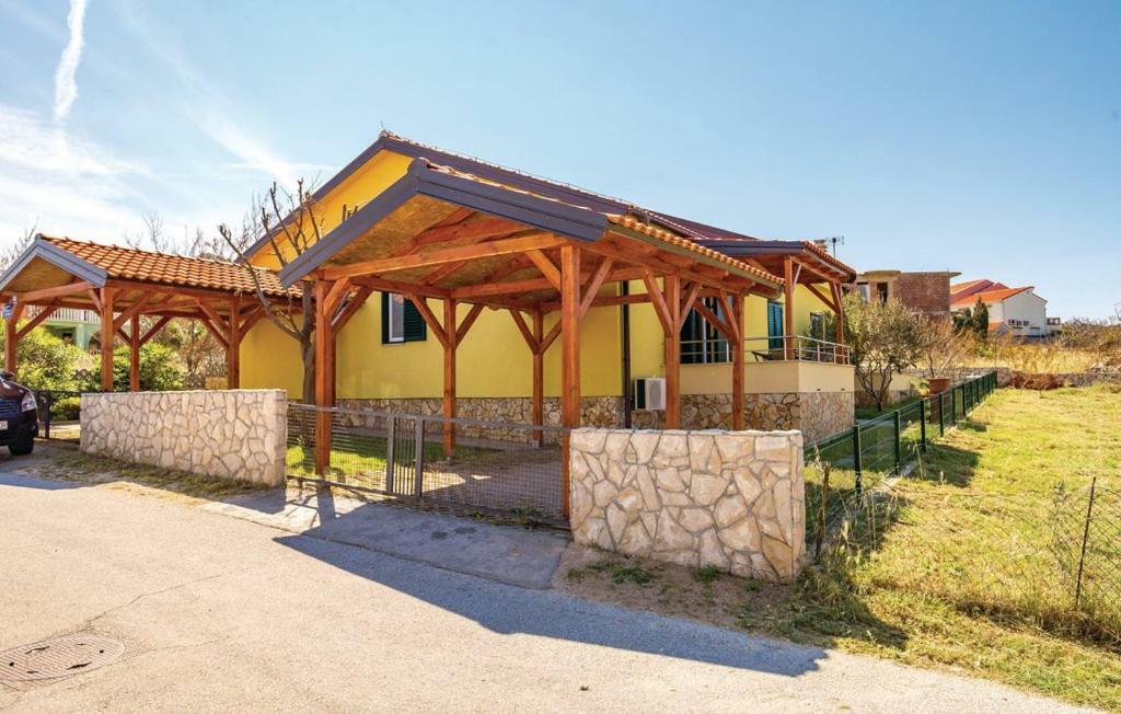 Apartments Duplic Povljana Luaran gambar