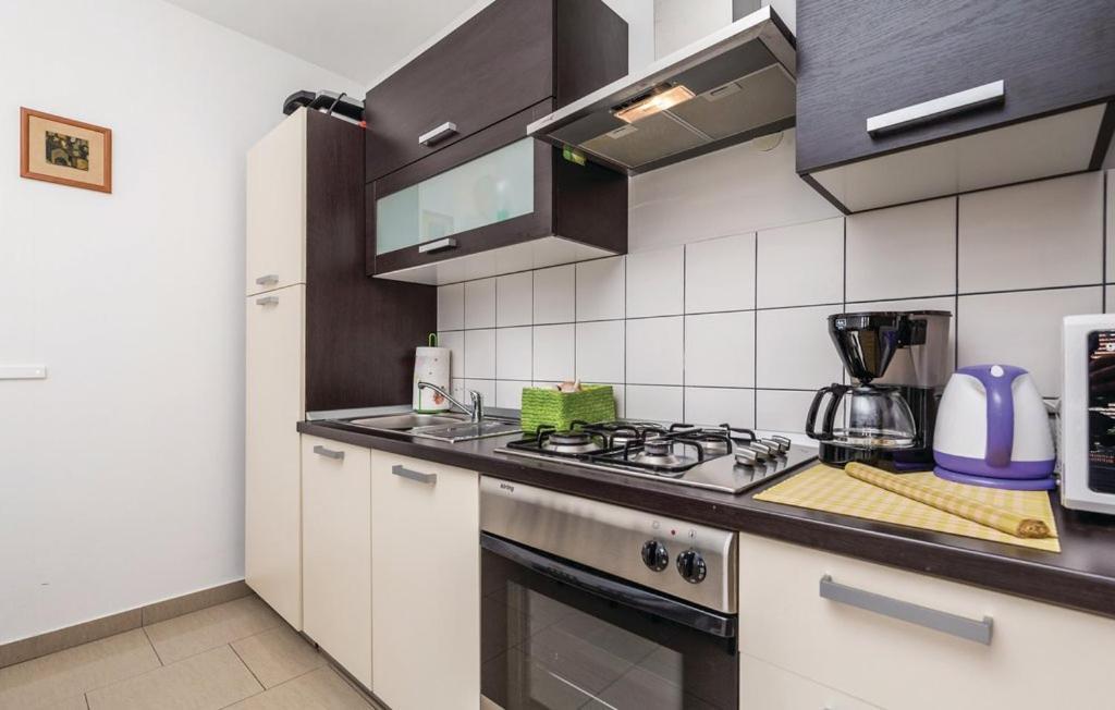 Apartments Duplic Povljana Luaran gambar